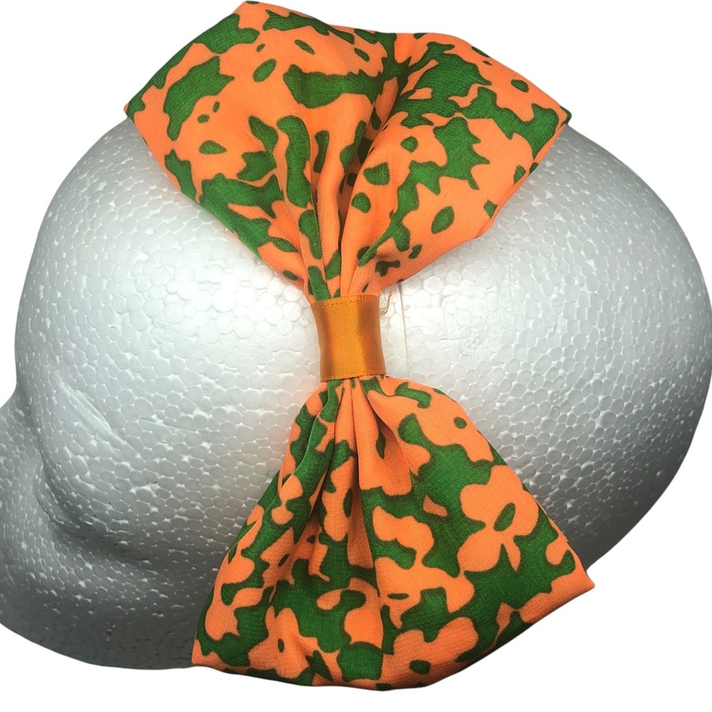 Two Camo Headbands Set of 2 Silky Tied Bows Comfy Flexible Metal Head Ba… - Picture 4 of 5